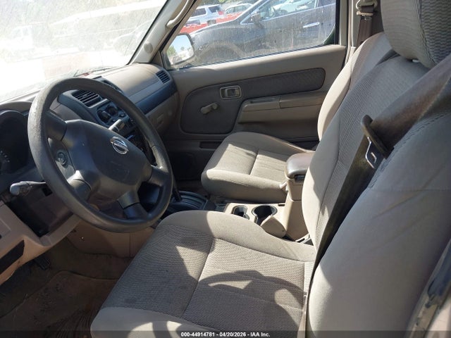 Nissan Frontier Desert Runner Xe-v6