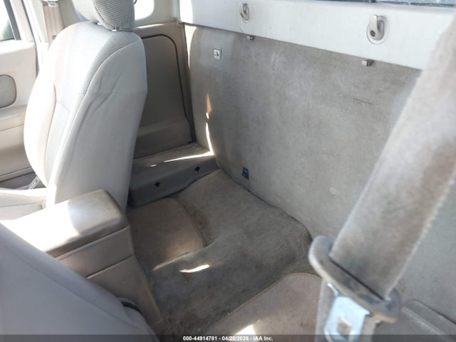 Nissan Frontier Desert Runner Xe-v6