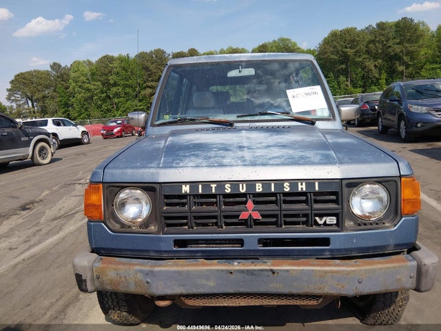 Mitsubishi Montero