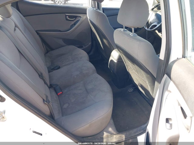 Hyundai ELANTRA Se