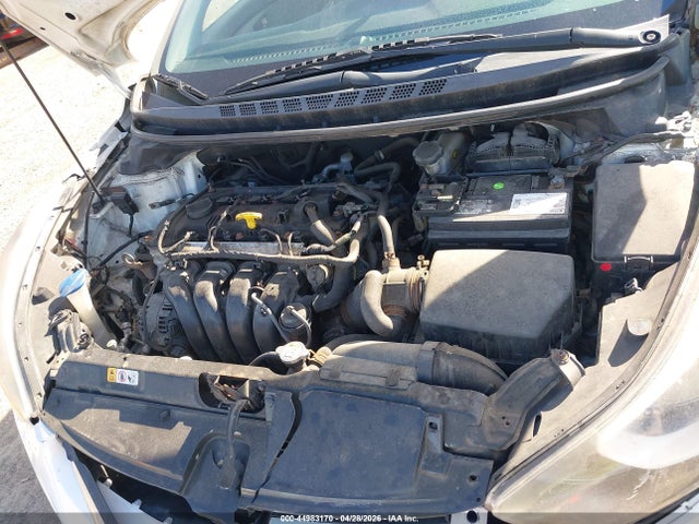 Hyundai ELANTRA Se