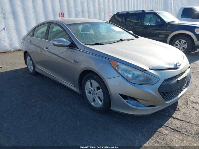 Salvage Hyundai SONATA Image