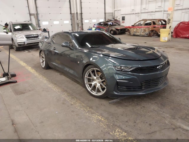 Salvage Chevrolet Camaro Image