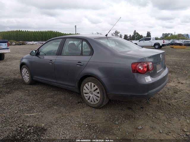 Volkswagen Jetta S