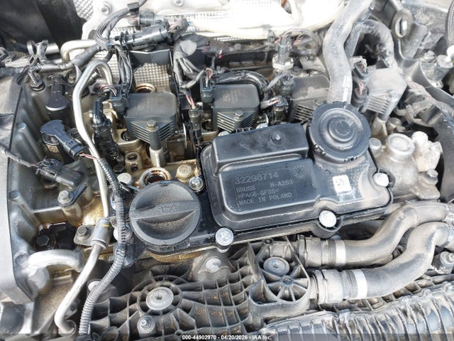 Volvo XC40 B5 Plus Bright Theme