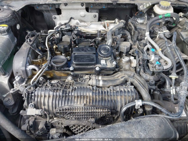Volvo XC40 B5 Plus Bright Theme