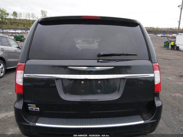 Chrysler Town & Country Touring
