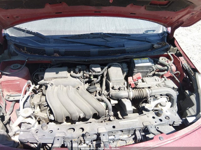 Nissan Versa 1.6 S+