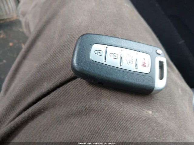 Hyundai Genesis 3.8