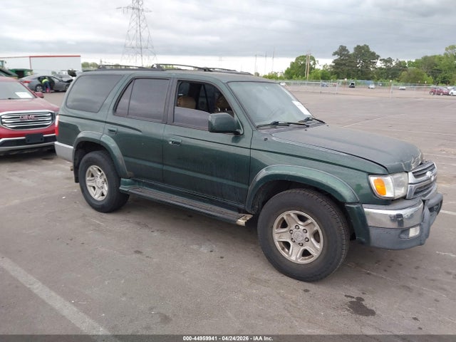 Salvage Toyota 4Runner Image