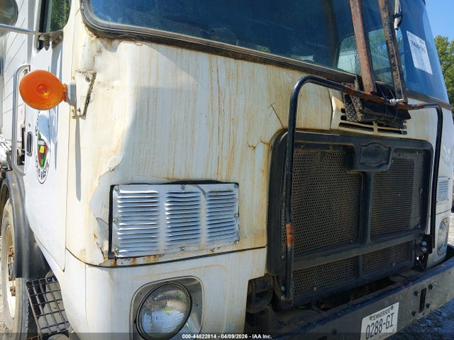 Autocar Llc Xpeditor