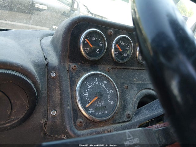 Autocar Llc Xpeditor