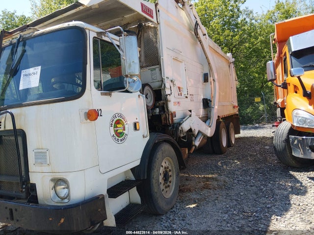 Autocar Llc Xpeditor