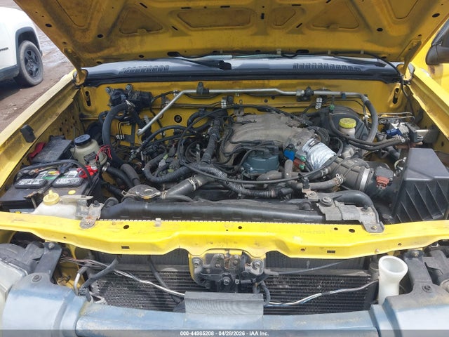 Nissan Frontier Xe-v6