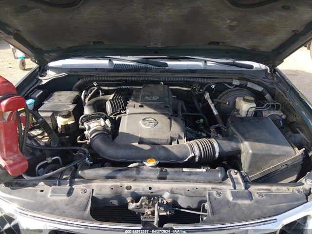 Nissan Pathfinder Le