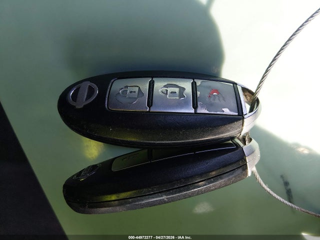 Nissan Pathfinder Le