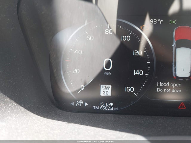 Volvo XC90 T6 Momentum