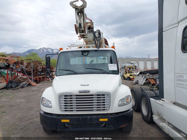 Freightliner M2 106 Medium Duty