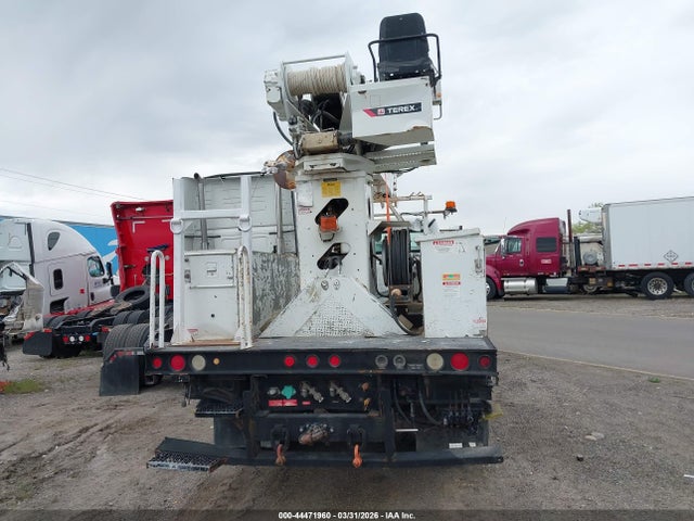 Freightliner M2 106 Medium Duty