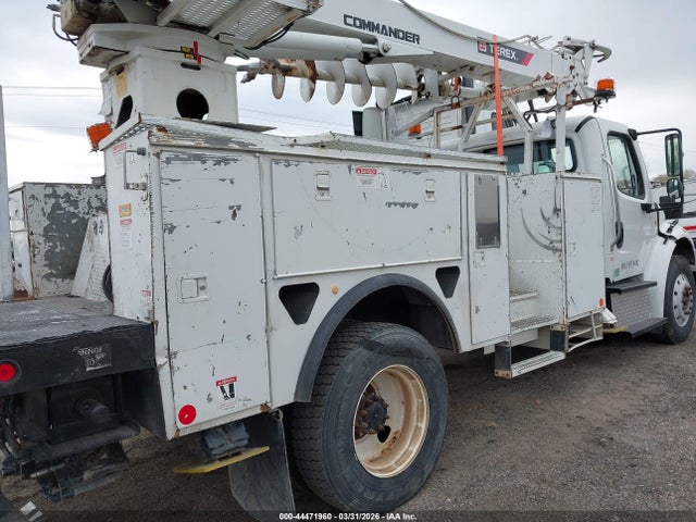 Freightliner M2 106 Medium Duty