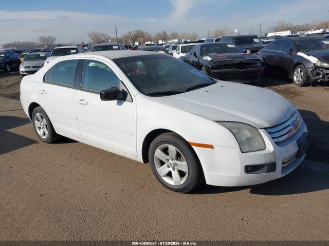 Salvage Ford Fusion Image
