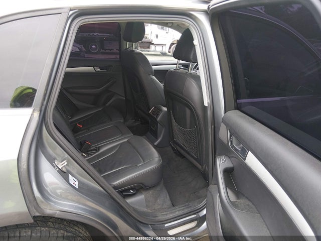 Audi Q5 2.0t Premium