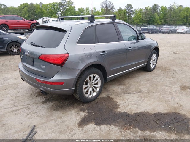 Audi Q5 2.0t Premium