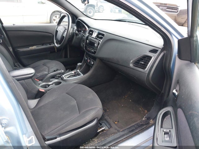 Chrysler 200 Lx