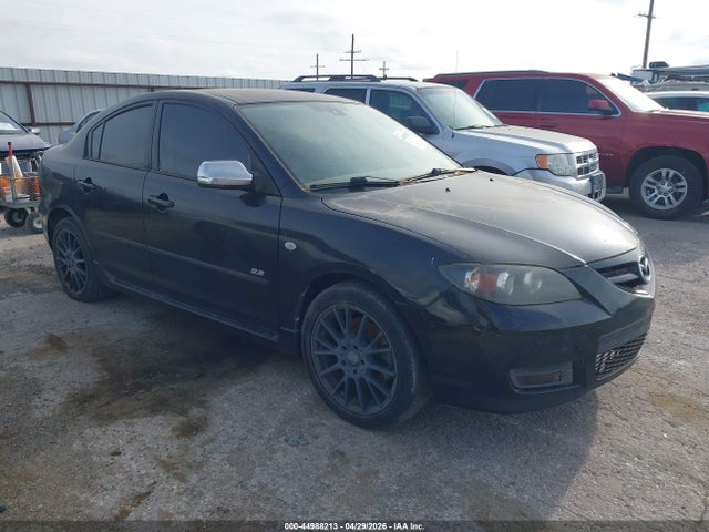 Salvage Mazda Mazda3 Image