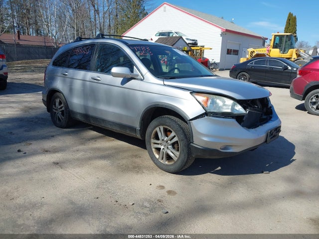 Salvage Honda CR-V Image