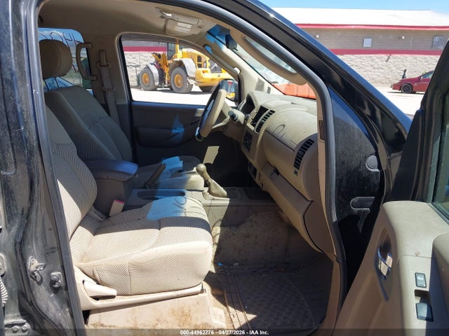 Nissan Frontier Se