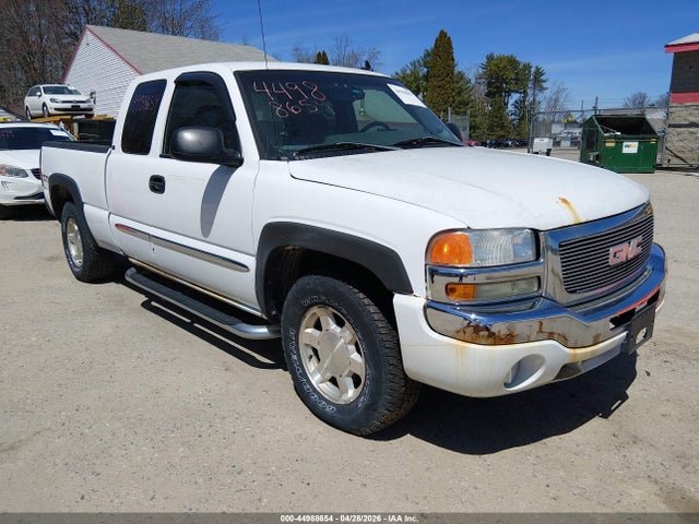 Salvage GMC Sierra 1500 Image