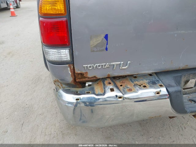 Toyota Tundra Sr5 V8