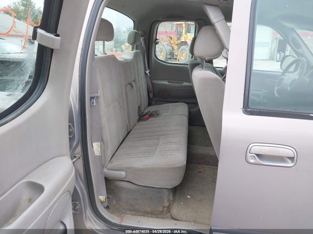 Toyota Tundra Sr5 V8