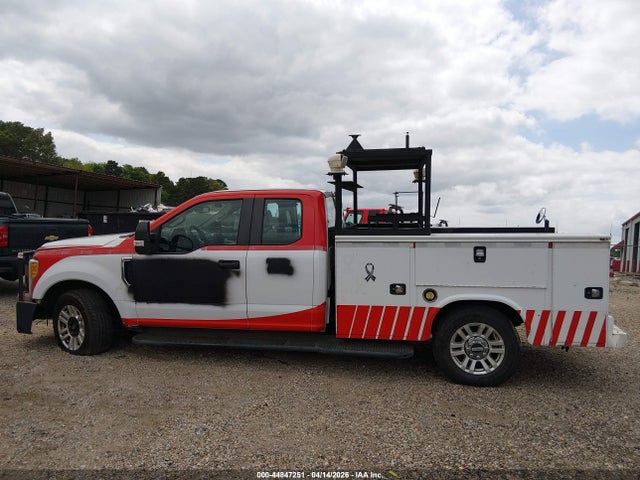 Ford F-250 Xl