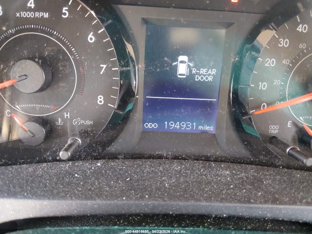 Toyota Sienna Le 8 Passenger