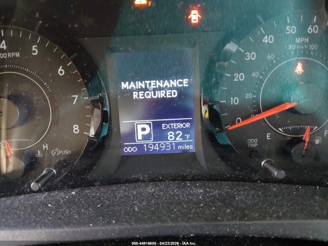 Toyota Sienna Le 8 Passenger