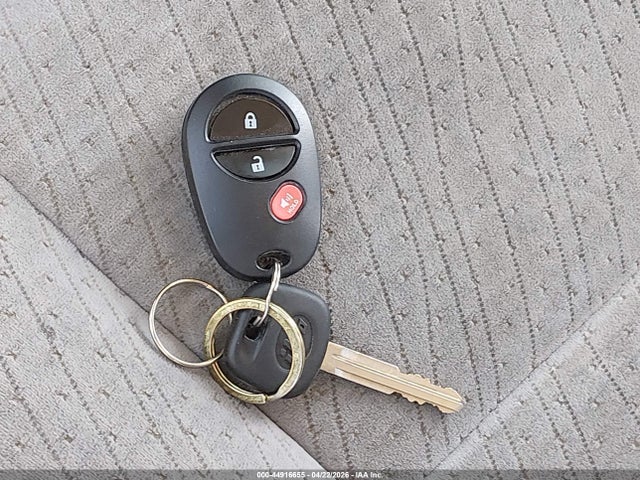 Toyota Sienna Le 8 Passenger