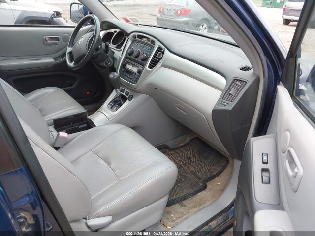 Toyota Highlander V6