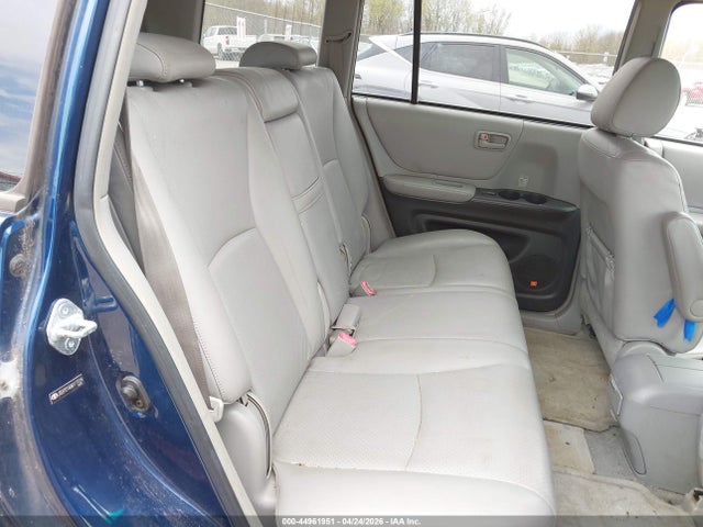 Toyota Highlander V6