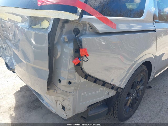 Kia Carnival Sx