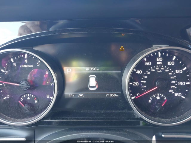 Kia Carnival Sx