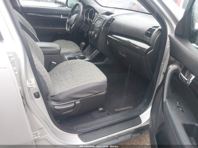 Kia Sorento Lx V6