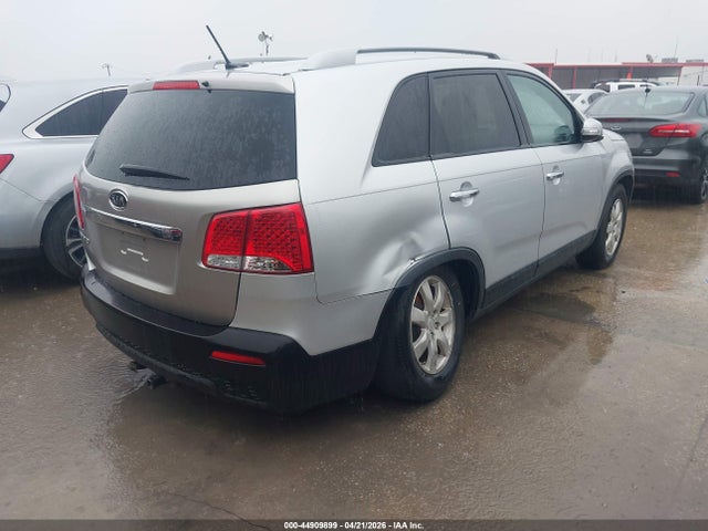 Kia Sorento Lx V6