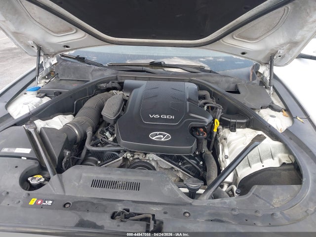 Hyundai Genesis 3.8