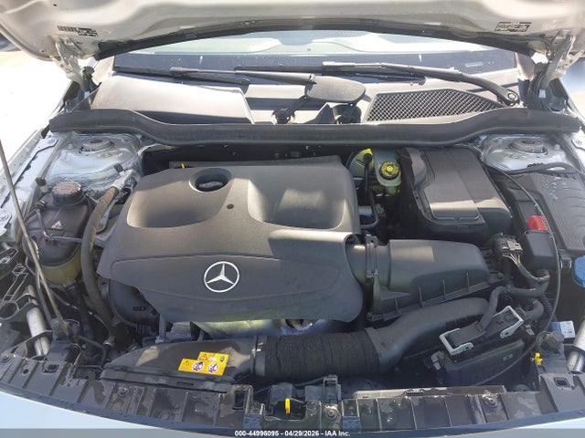 Mercedes-Benz GLA 4matic