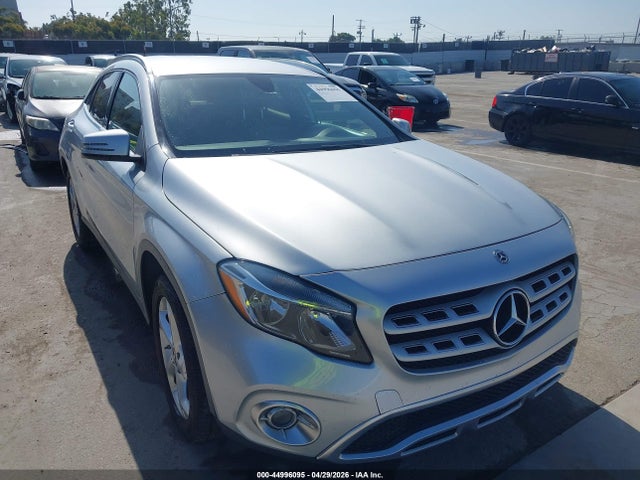 Mercedes-Benz GLA 4matic