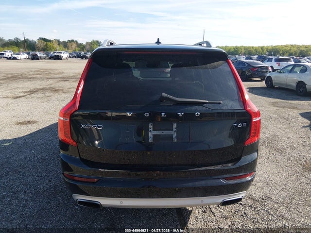 Volvo XC90 T6 Momentum