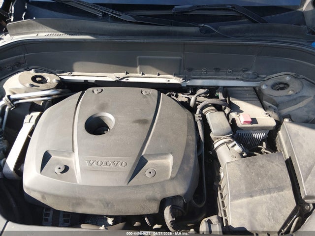 Volvo XC90 T6 Momentum