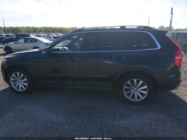Volvo XC90 T6 Momentum